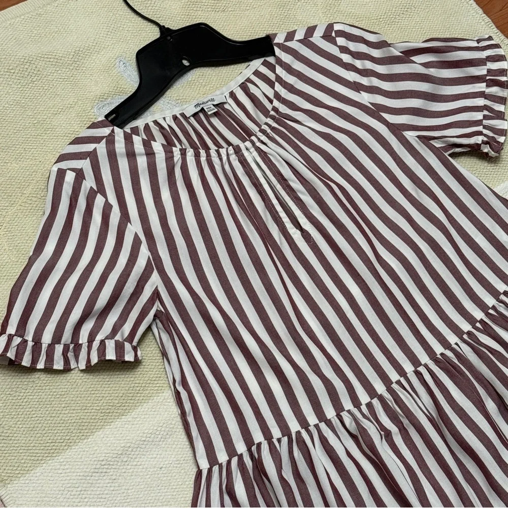 Madewell Women’s XXS White/Plum Striped Short Sleeve Peplum Blouse